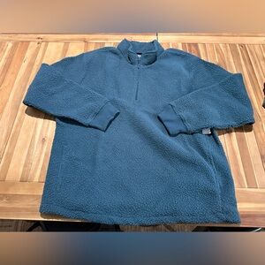 NWT old navy men’s blue Sherpa sweater xxl